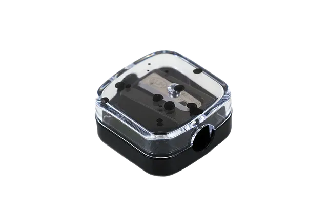 kum-x-frau-h-lle-blobs-beh-lterspitzer-schwarz-mit-transparentem-deckel image 1
